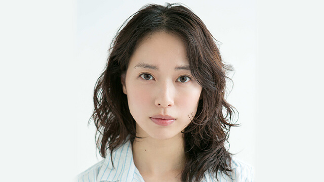 戸田恵梨香